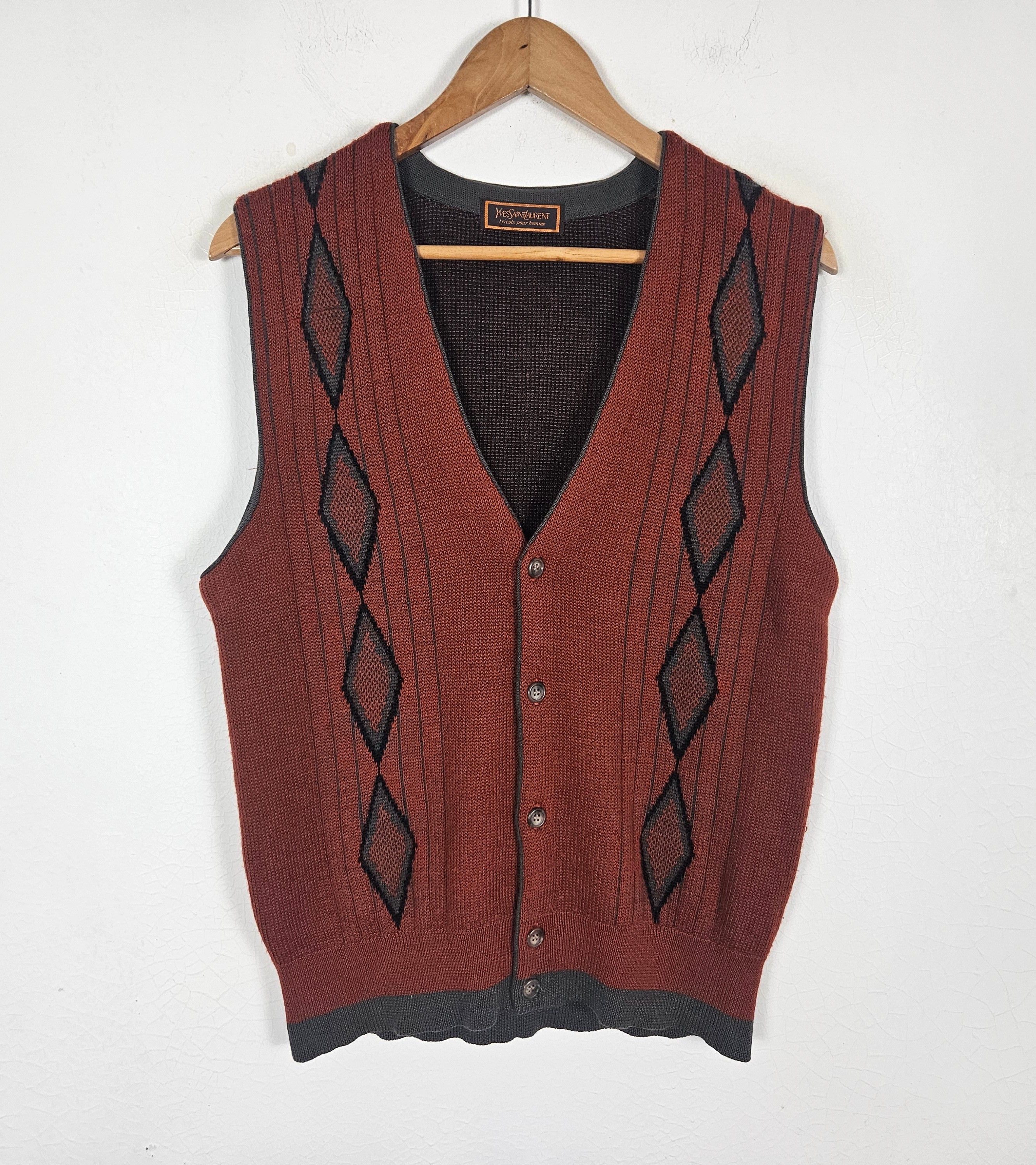 Yves Saint Laurent Yves Saint Laurent Ysl tricots pour homme Sleeveless Size US XL / EU 56 / 4 - 2 Thumbnail