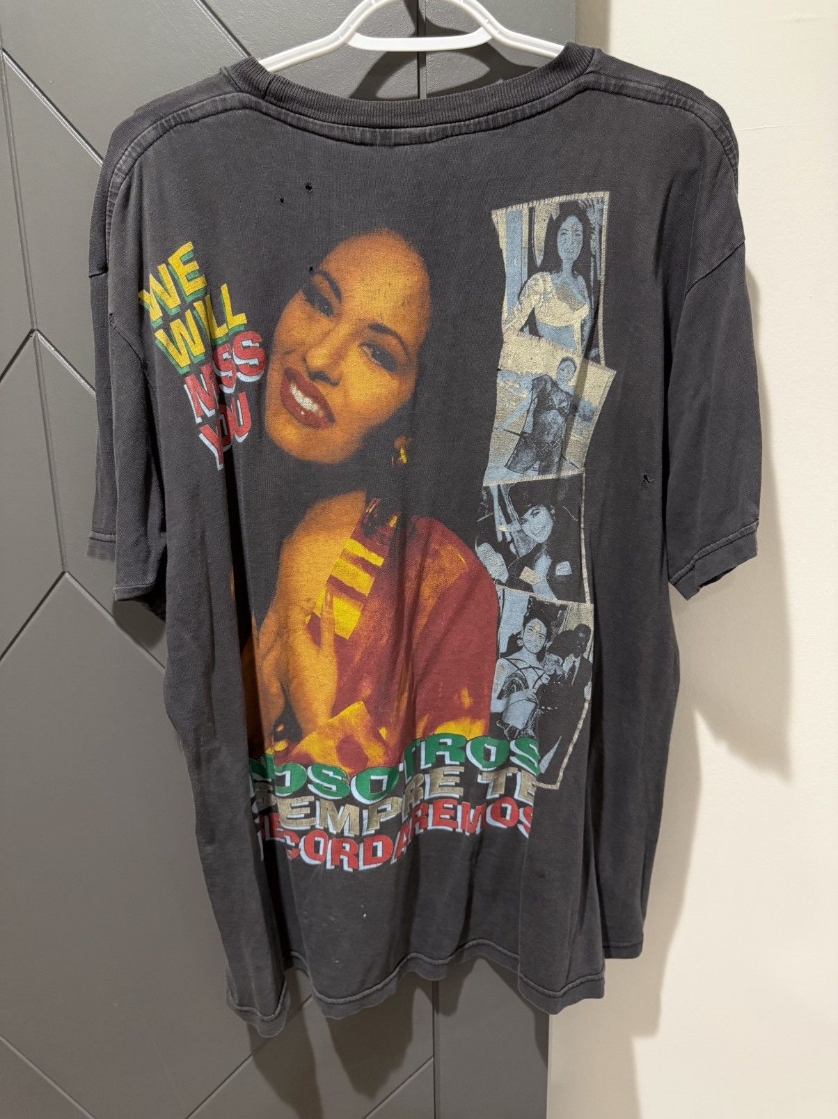 Vintage Vintage 90’s Selena Rap Tee Size US XL / EU 56 / 4 - 4 Thumbnail
