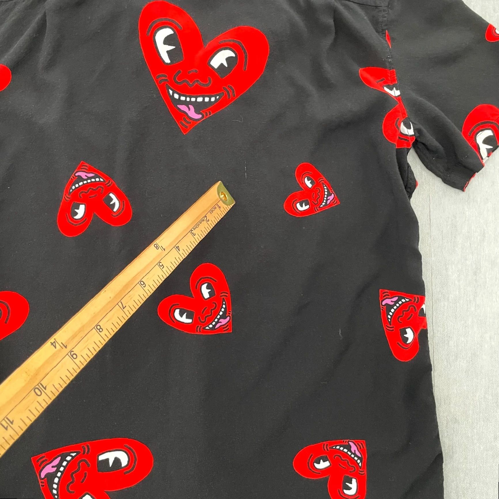 Vintage Keith Haring Shirt Adult Small Black Red Heart Face Print Button Up Rayon Mens S Size US S / EU 44-46 / 1 - 6 Thumbnail