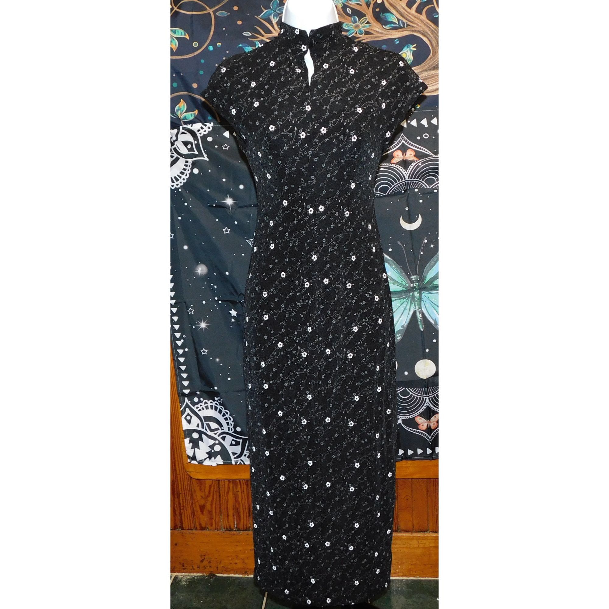 Other Gothic Floral Sheath Dress With Button Neck Size S / US 4 / IT 40 - 4 Thumbnail