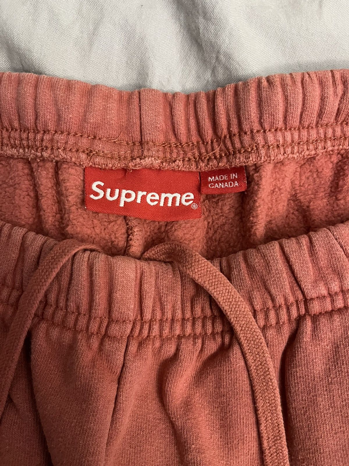 Supreme Supreme playboy shorts salmon Size US 30 / EU 46 - 6 Thumbnail