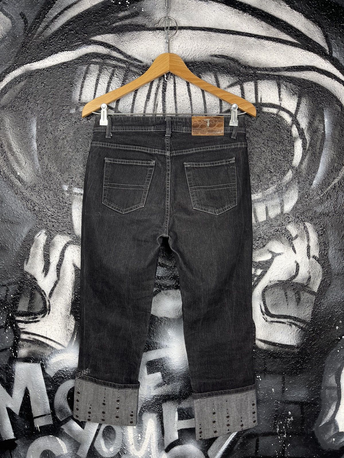 Trussardi Trussardi Jeans Vintage Luxury Women’s Denim Shorts Size 28 Size 28" / US 6 / IT 42 - 5 Thumbnail