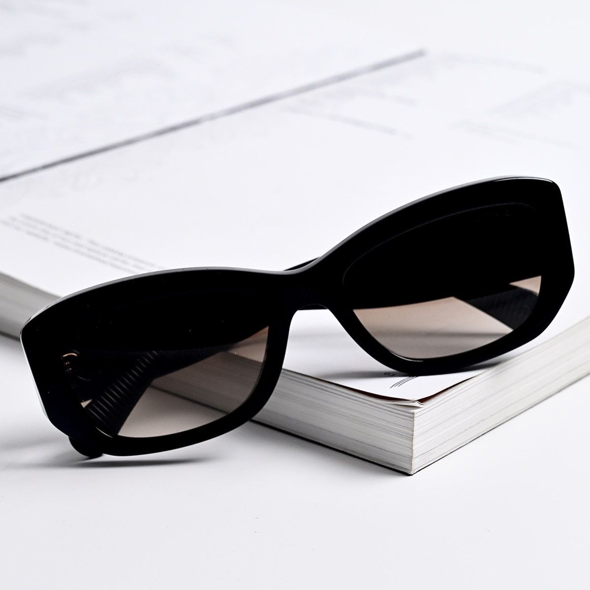 Chanel CHANEL 0CH5493 SUNGLASSES Size ONE SIZE - 7 Thumbnail