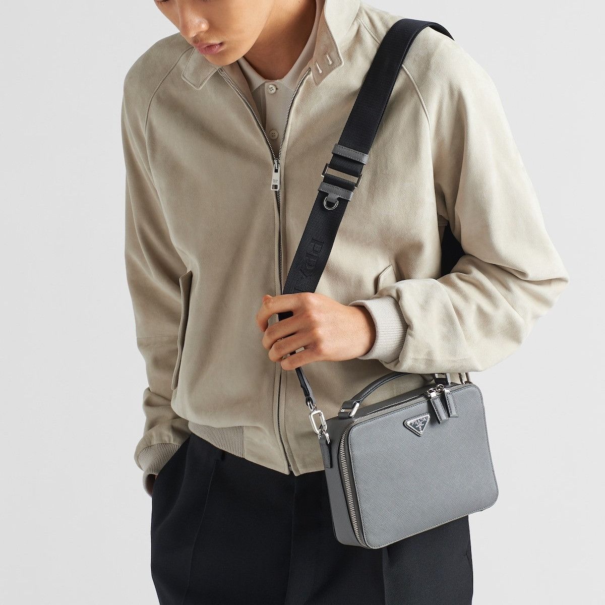 Prada o1bcso1str1025 Size: OS / Saffiano Shoulder Bag in Grey Size ONE SIZE - 8 Thumbnail