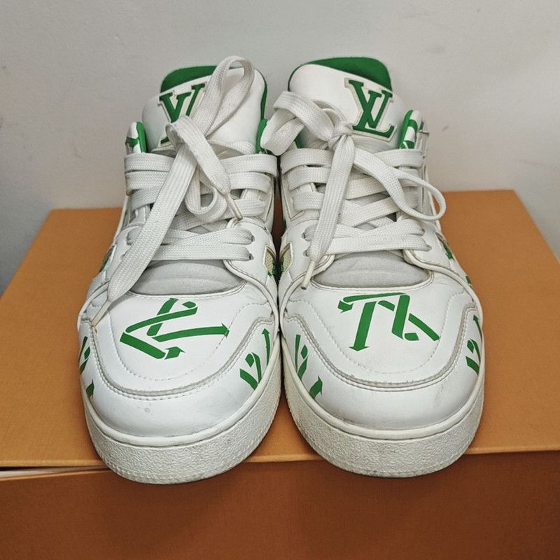 Louis Vuitton Louis Vuitton Trainer Low Top Fashion Sneakers - Size US 8 / EU 41 - 2 Thumbnail