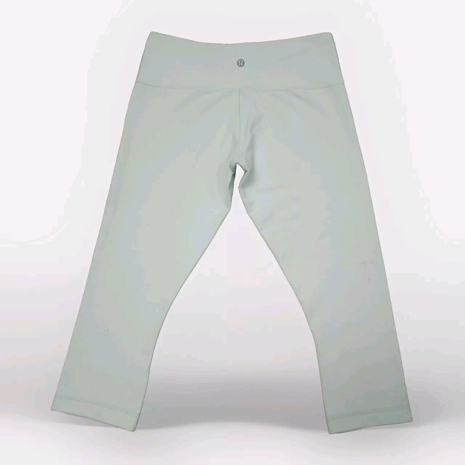 Lululemon Rare Lululemon Align High Rise Crop Kohlrabi Green Sz 26 Size 26" / US 2 / IT 38 - 5 Thumbnail