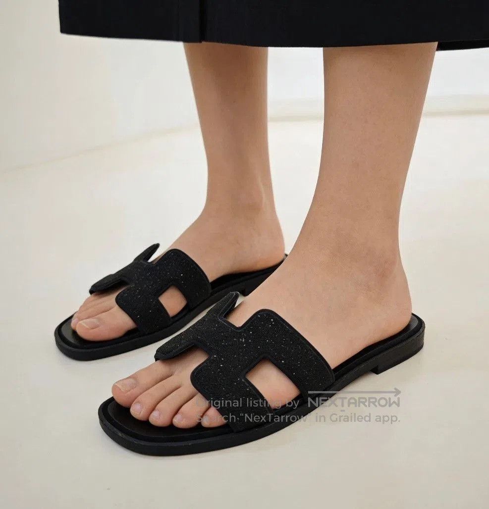 Hermes Hermes Oran Star Slippers. Size US 5 / IT 35 - 1 Thumbnail