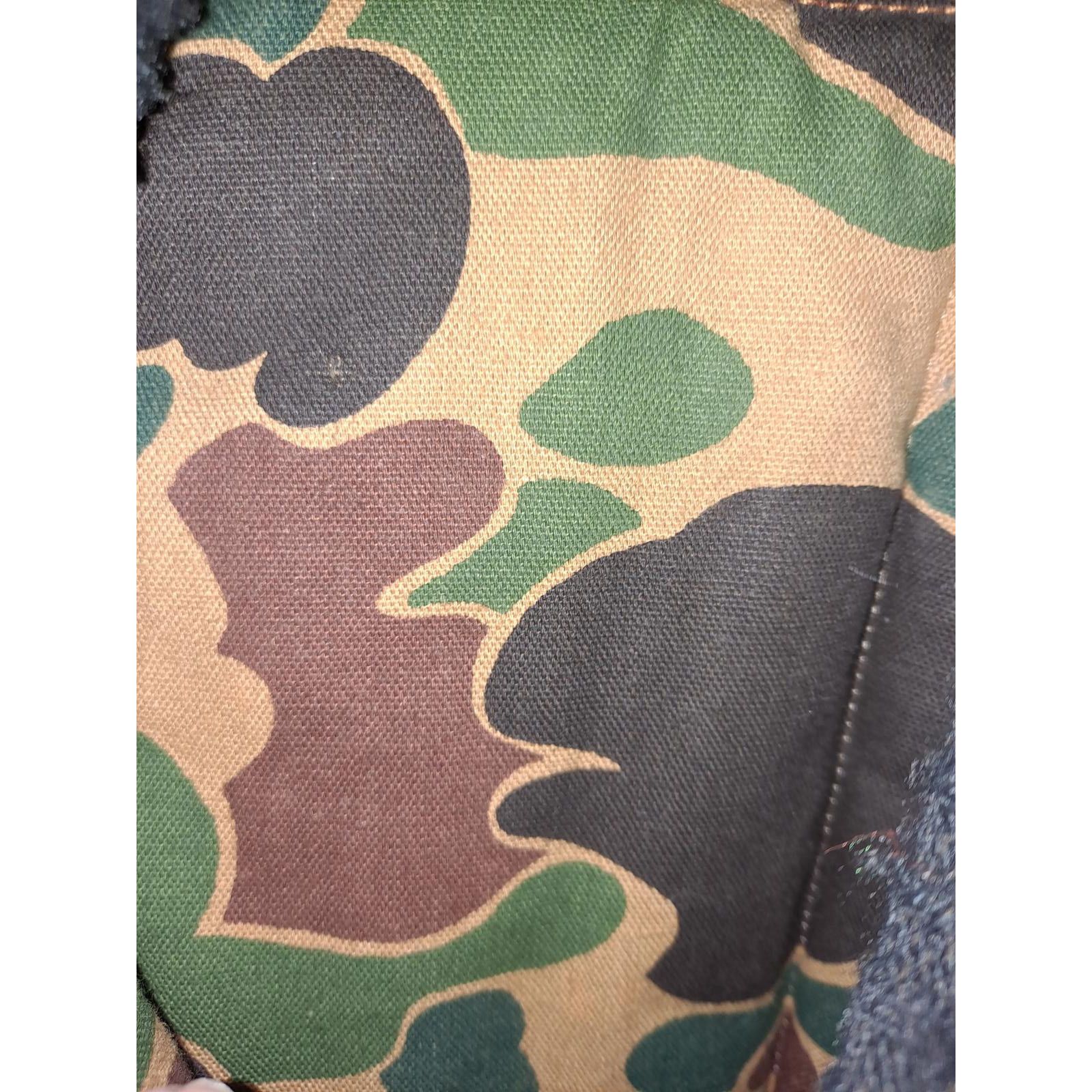 Other Reversible Camouflage Orange 1 Side and Green on Other Side Size US L / EU 52-54 / 3 - 7 Thumbnail