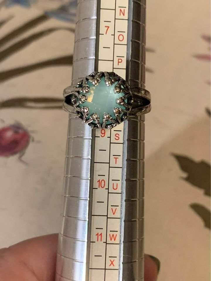 Other Sterling Silver Vintage Green Peridot Retro Ring - Size 7 Size ONE SIZE - 6 Thumbnail