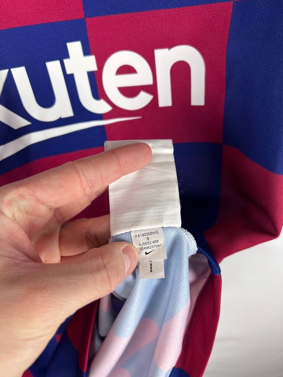 Nike Barcelona Nike 2019/20 jersey t-shirt size S Size US S / EU 44-46 / 1 - 5 Thumbnail