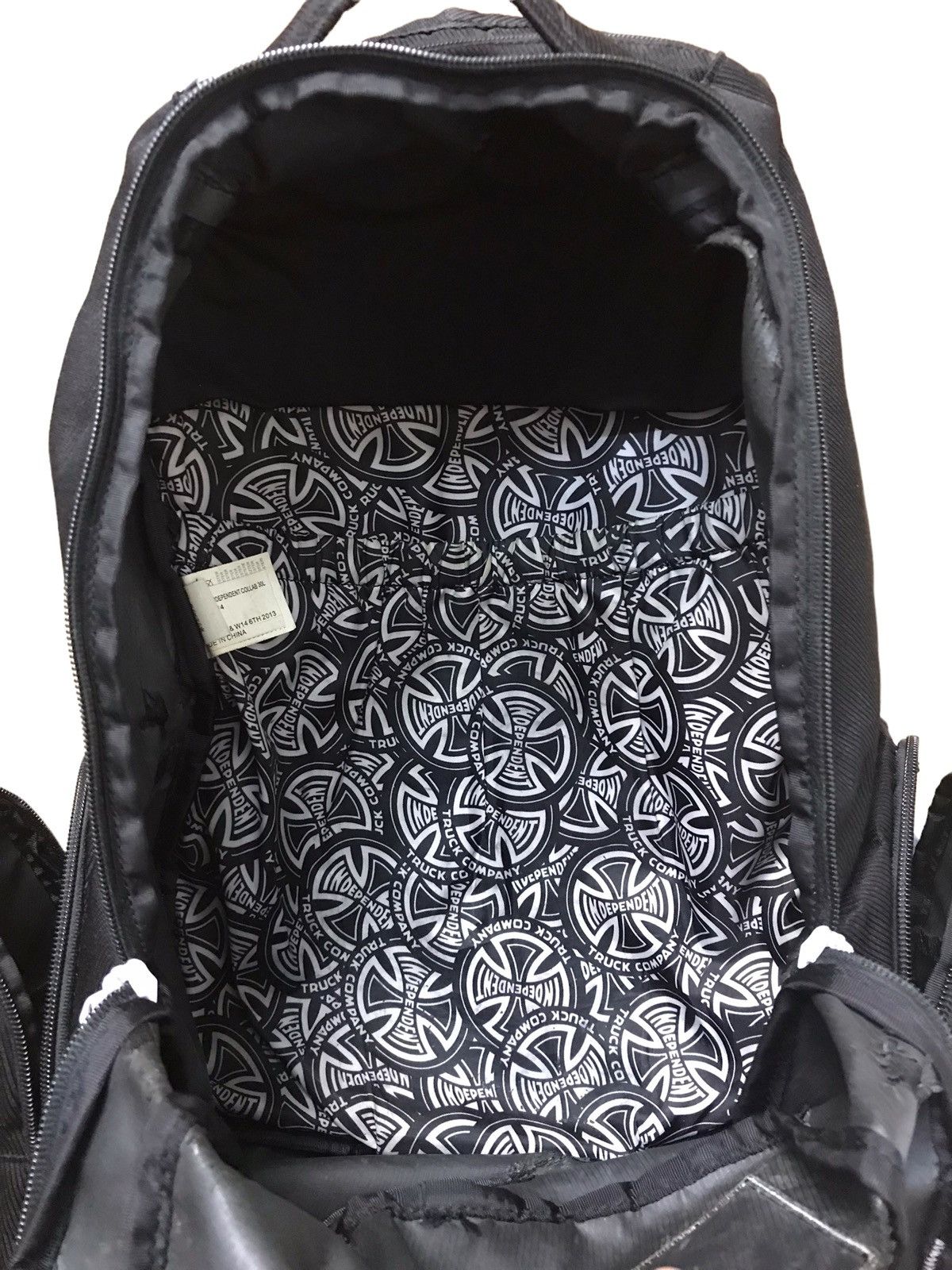Dakine × Independent Truck Co. × Japanese Brand Dakine x Independent Black Bagpack Size ONE SIZE - 12 Thumbnail