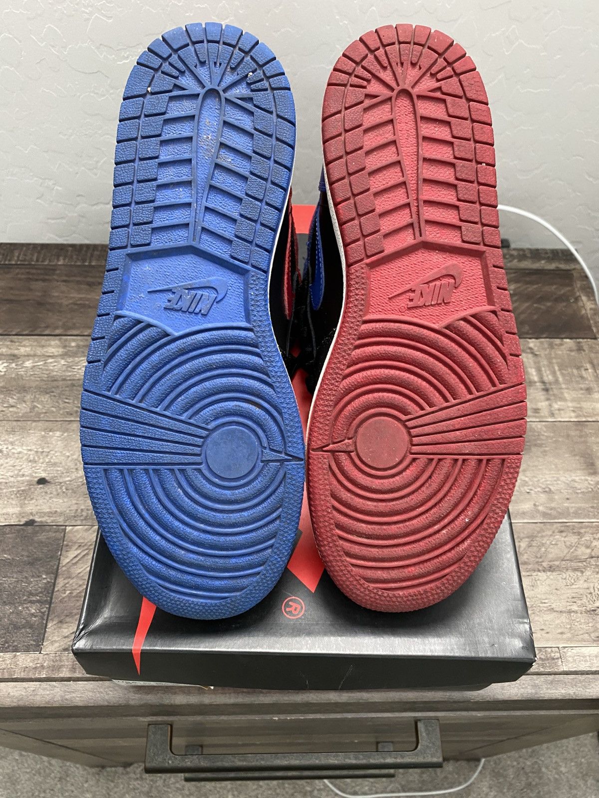 Jordan Brand Jordan 1 Top 3 Size US 6 / EU 39 - 5 Thumbnail