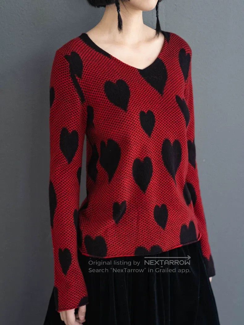 Comme Des Garcons Red and black heart wool knitted sweater