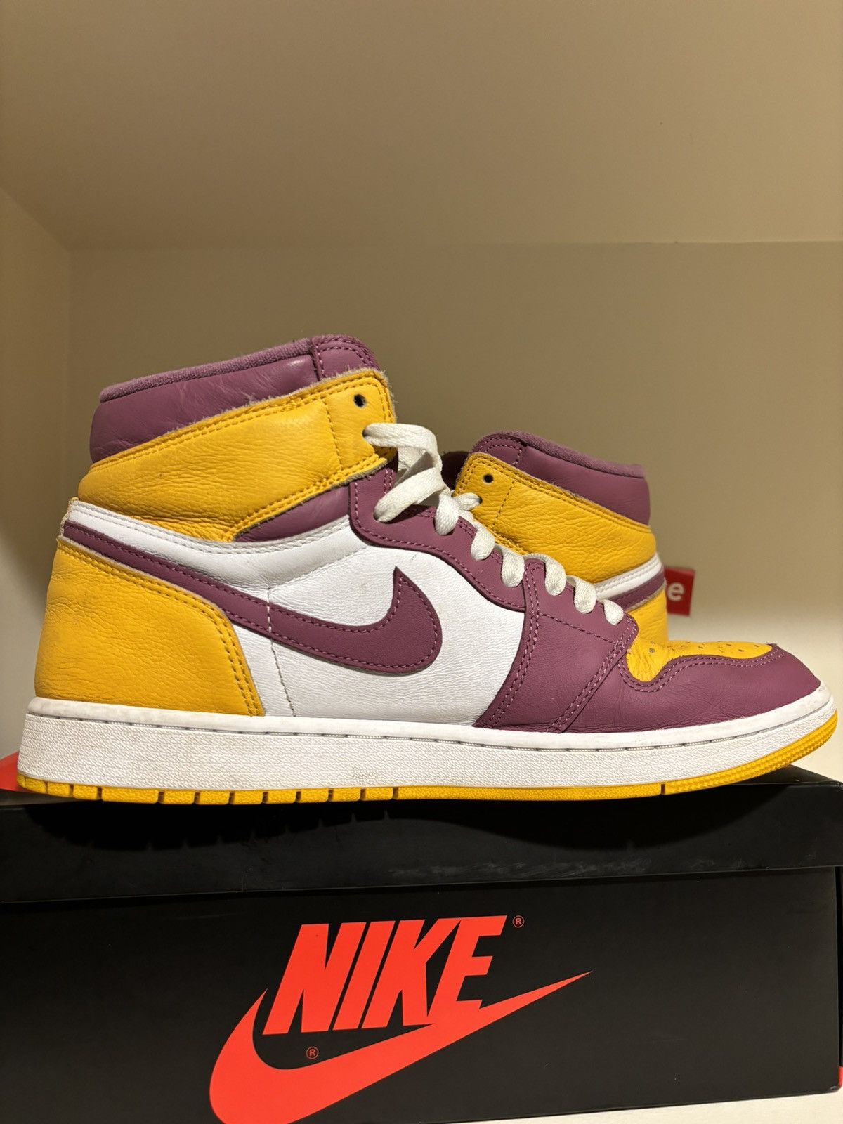 Jordan Brand Jordan 1 brotherhood size 12 Size US 12 / EU 45 - 5 Thumbnail