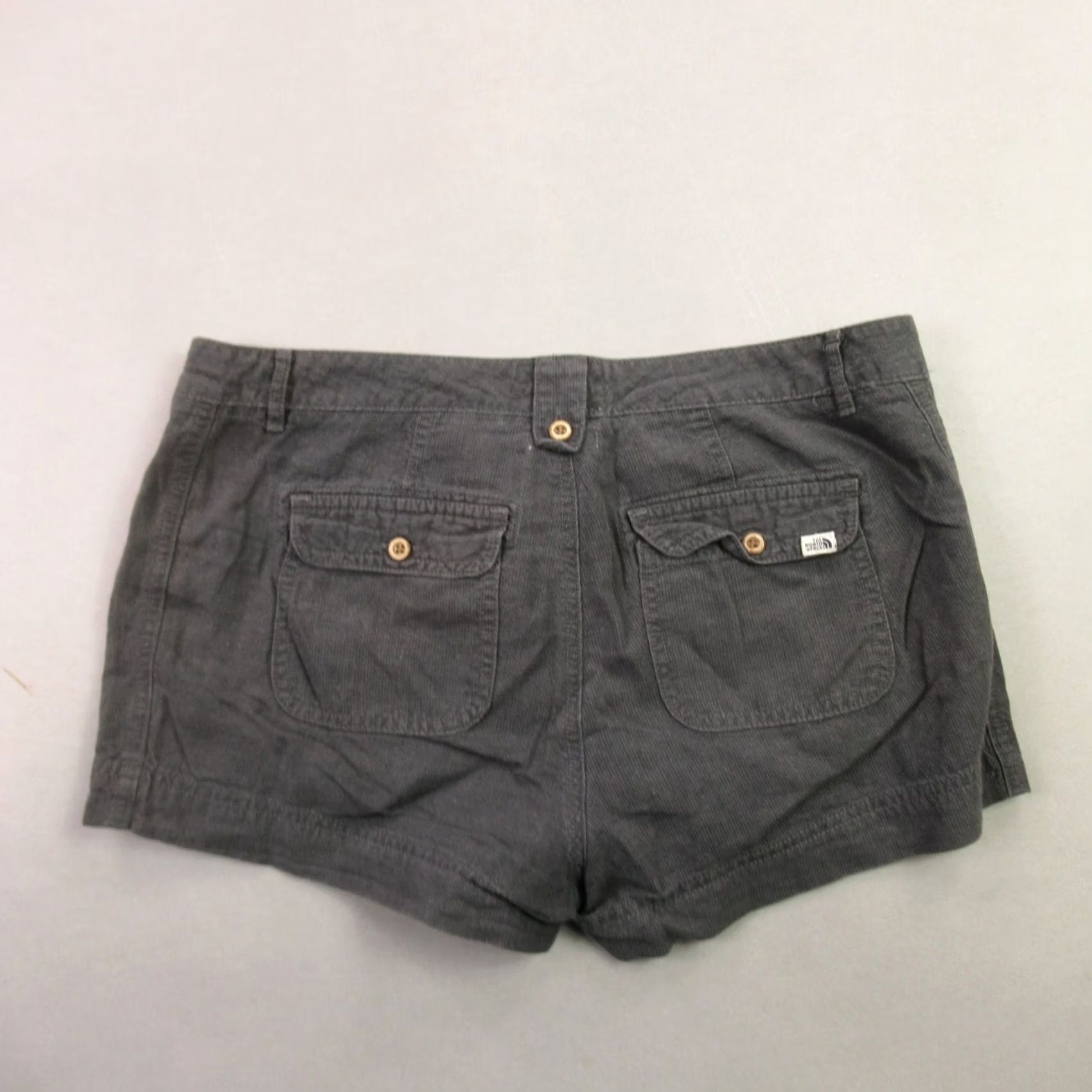 The North Face The North Face Shorts Womens 10 Lightweight Outdoors Pockets Chino Gray Size 32" / US 10 / IT 46 - 5 Thumbnail