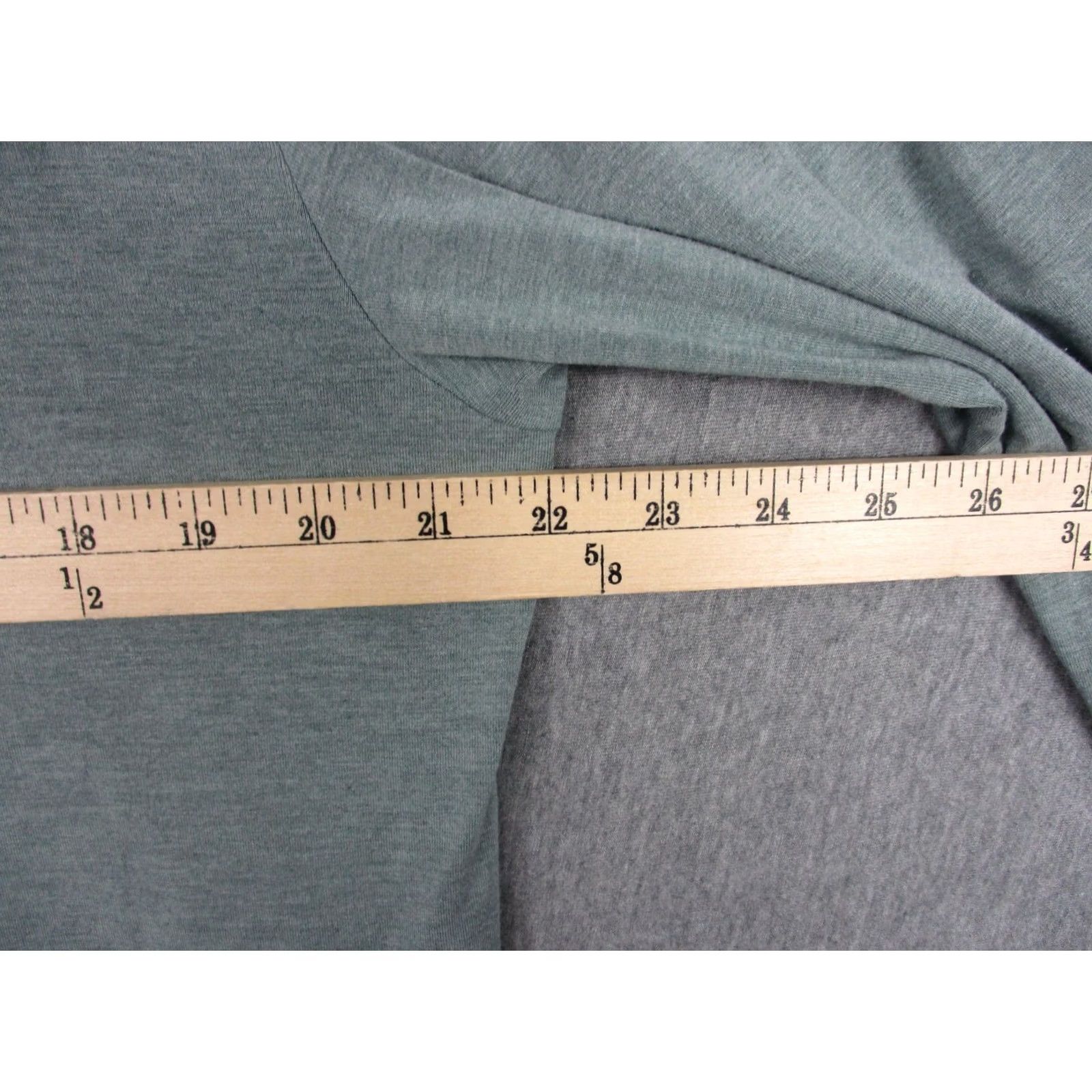 Vintage Free Fly Shirt Mens Large Green Bamboo Jersey Henley Long Sleeve Tee Lightweight Size US L / EU 52-54 / 3 - 7 Thumbnail