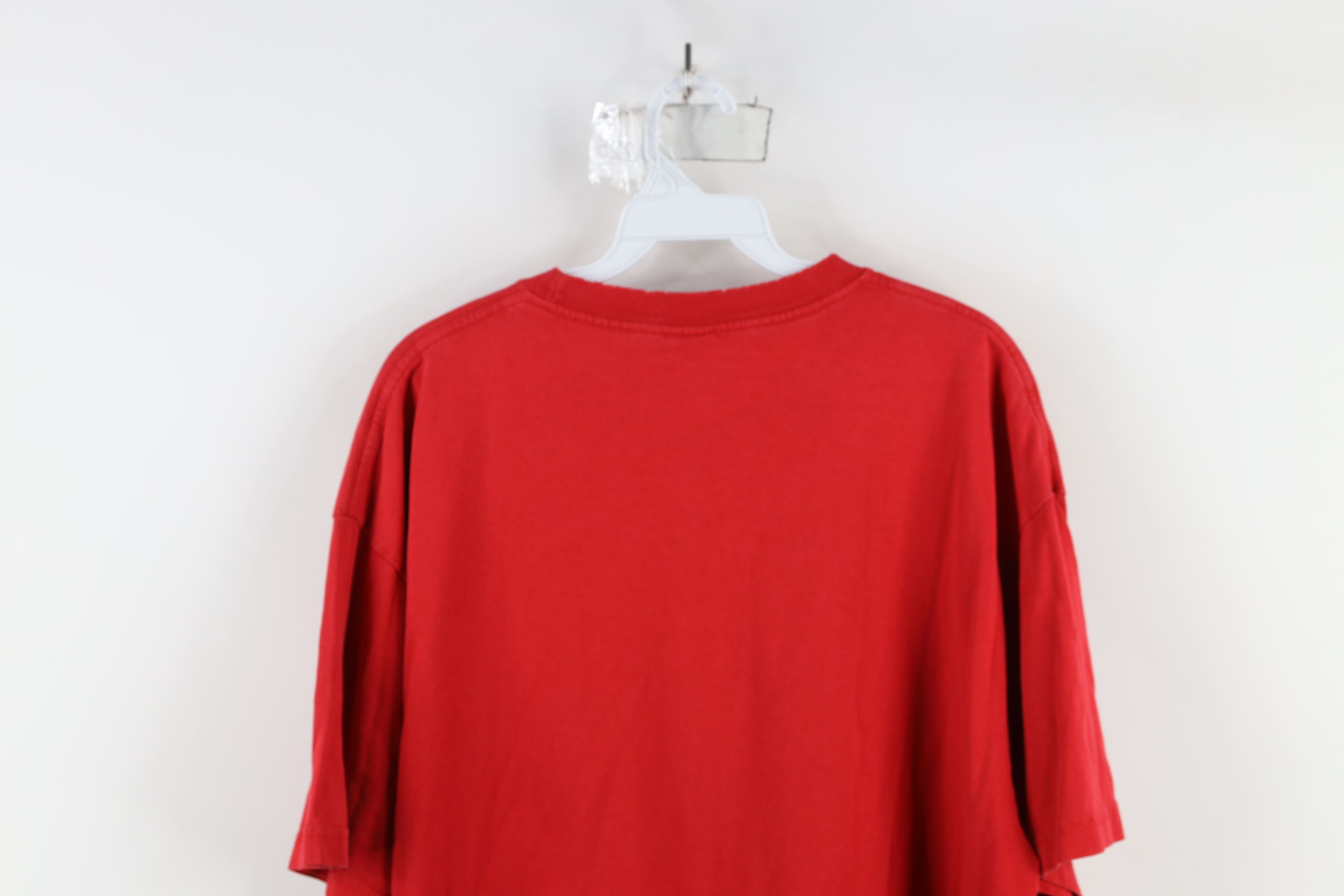 Guess × Vintage Vintage 90s Guess Spell Out Stencil T-Shirt Red Cotton Size US L / EU 52-54 / 3 - 12 Thumbnail