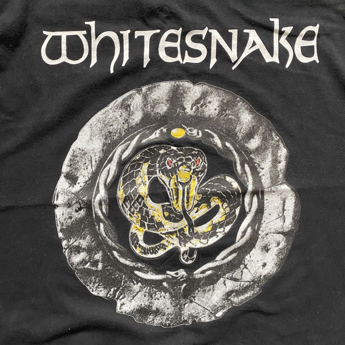 Band Tees VINTAGE Y2K WHITE SNAKE RARE TOUR AMAZING FADED T SHIRT 16 Size US XL / EU 56 / 4 - 3 Thumbnail