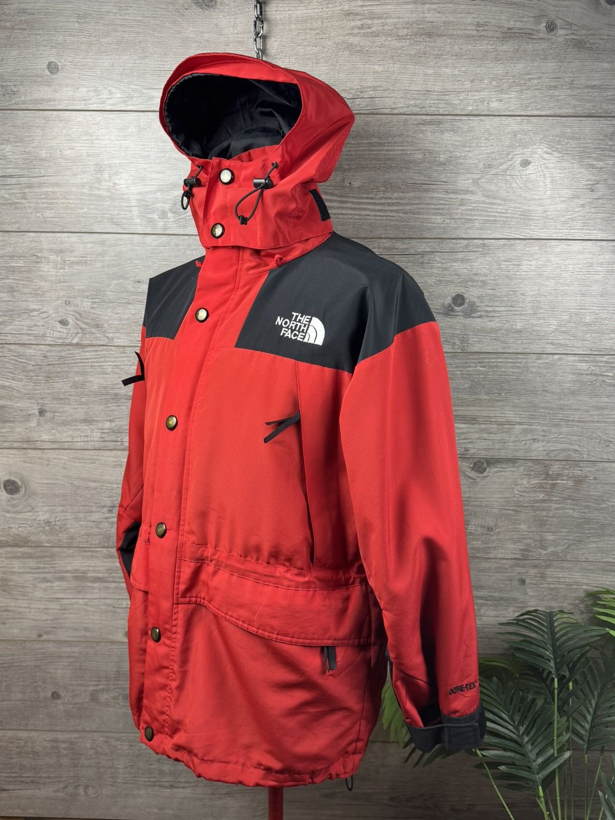 The North Face THE NORTH FACE GORE TEX VINTAGE JACKET SIZE L | Grailed