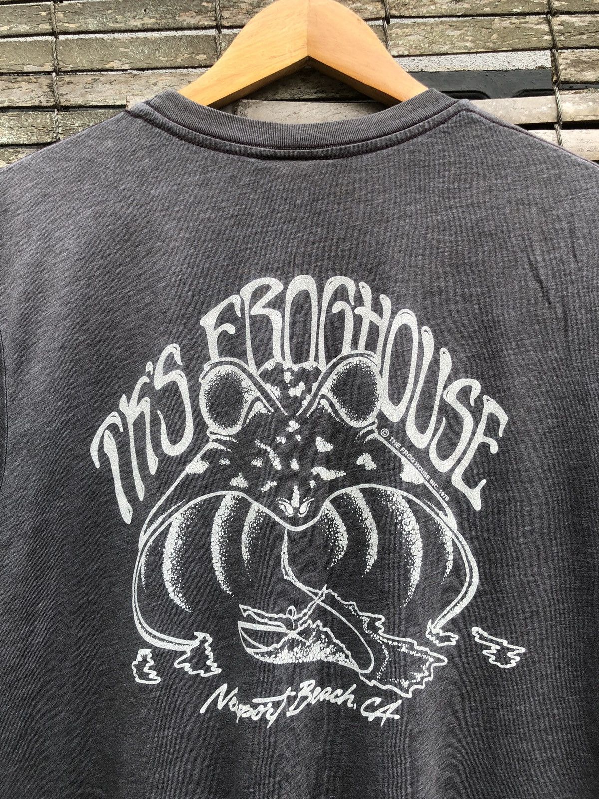 Volcom RARE Vintage Y2K Volcom TK’S Frog House Inc Bakckhit Tee Size US L / EU 52-54 / 3 - 2 Thumbnail