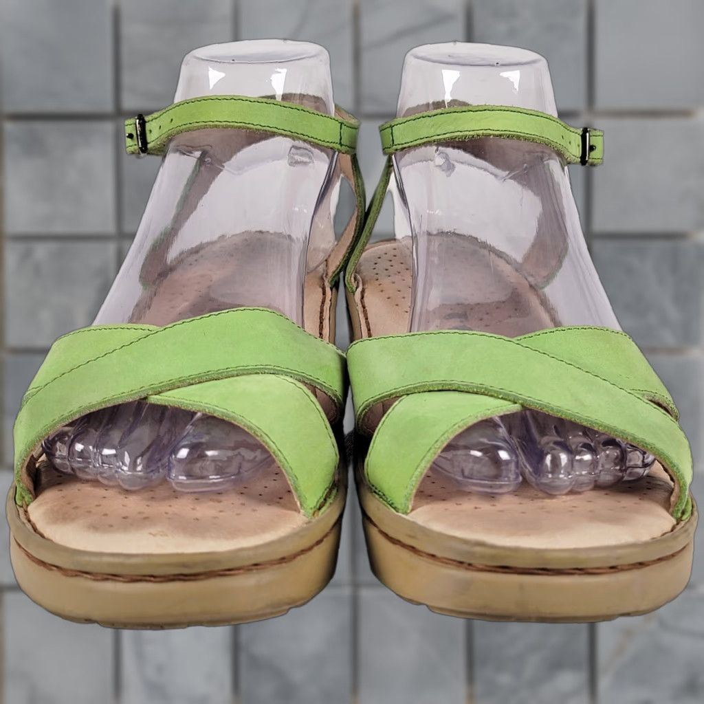 Vintage Zeeta Light Green Strappy Slingback Leather Sandals Women EUR 41 Strappy Slingback Sandal Leather Green Casual Travel Spring Summer Fall Size US 10 / IT 40 - 1 Thumbnail