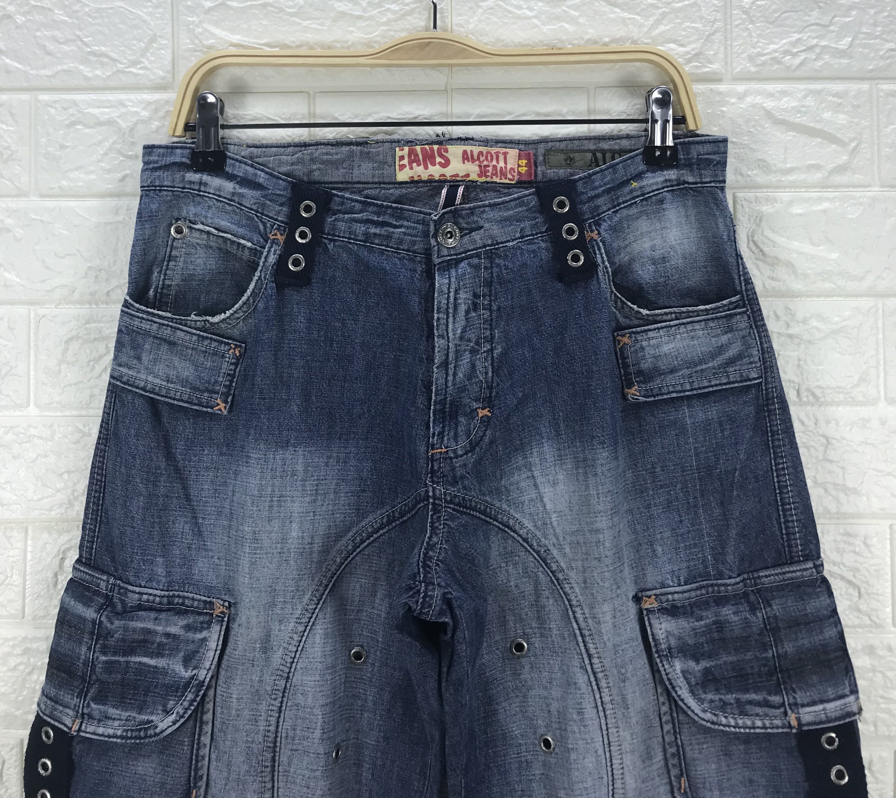 Japanese Brand Vintage Japanese Alcott Multi Pocket Cargo Baggy Jeans Size US 32 / EU 48 - 2 Thumbnail