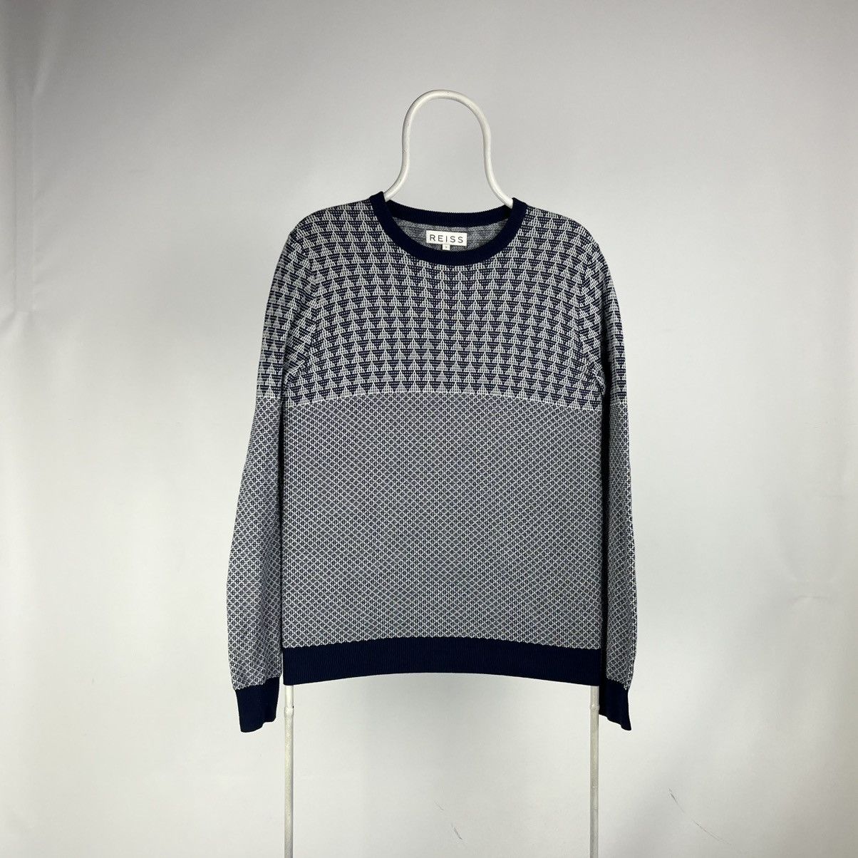 Reiss Reiss jumper abstract knitted sweater size Small Size US S / EU 44-46 / 1 - 1 Thumbnail