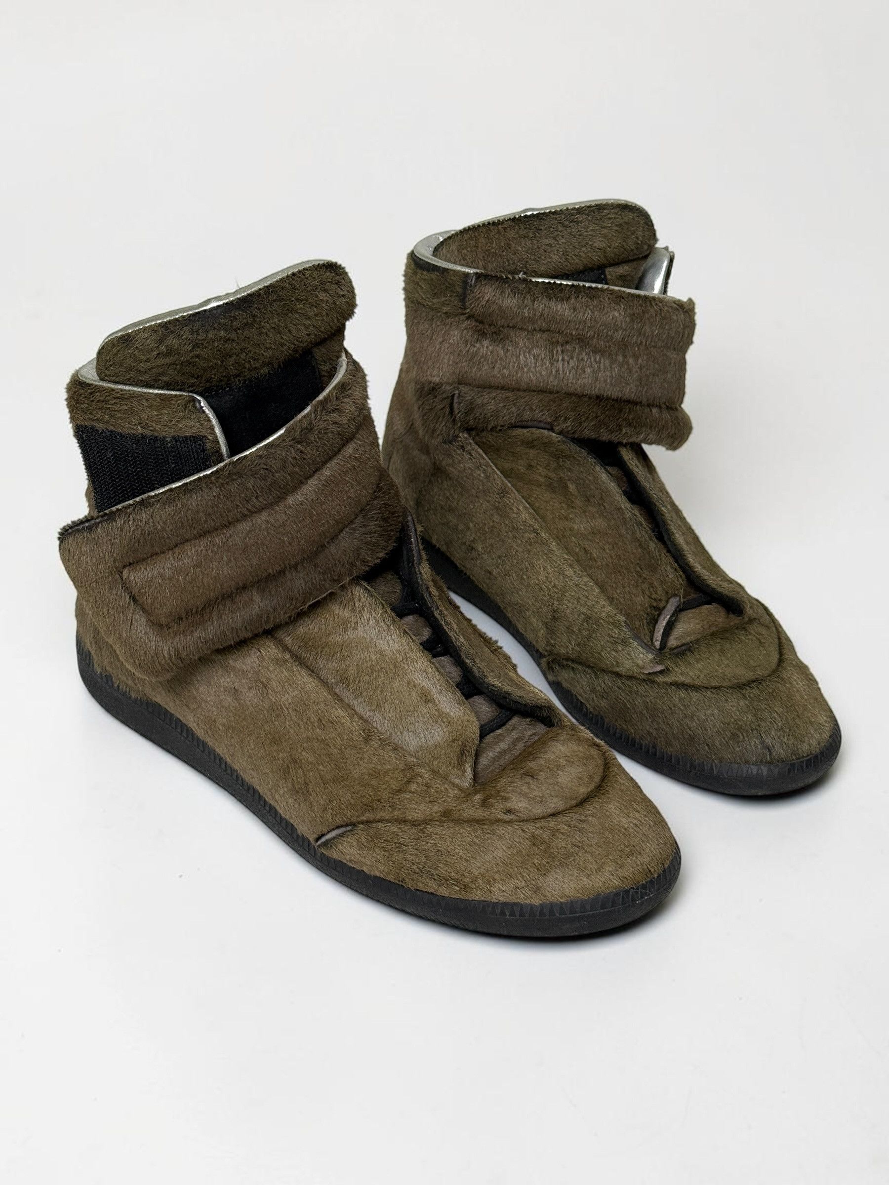Maison Margiela Maison Margiela 'Yeezus Tour' Pony Hair Future Sneakers Size US 9.5 / EU 42-43 - 2 Thumbnail