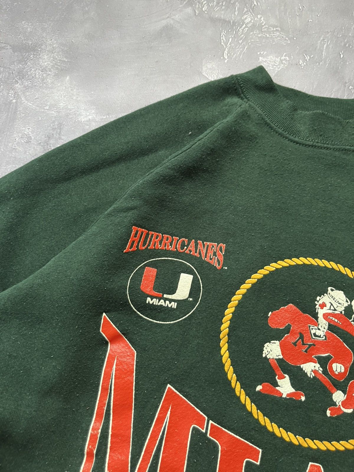 NFL Vintage Miami Hurricanes Green Sweatshirt NFL Size XL Size US XL / EU 56 / 4 - 3 Thumbnail