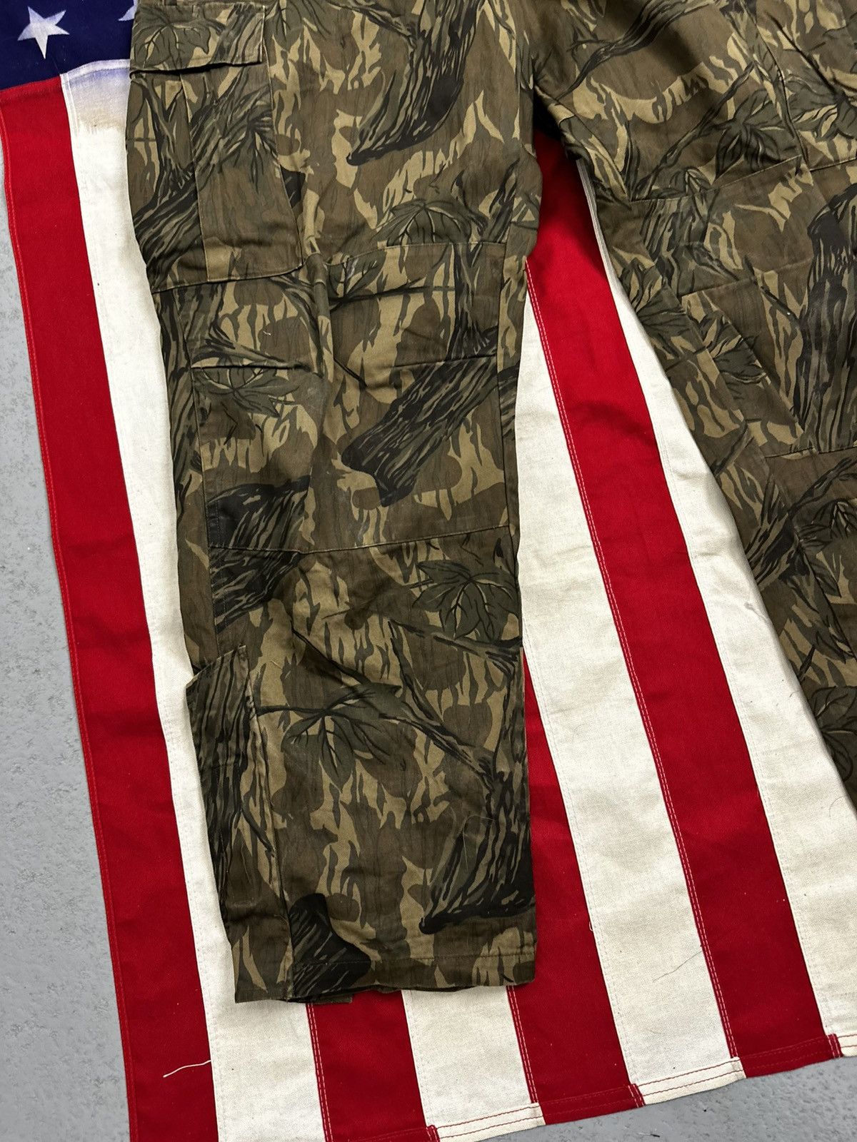Other Vintage Camo Cargo Pants M Size US 31 - 4 Thumbnail