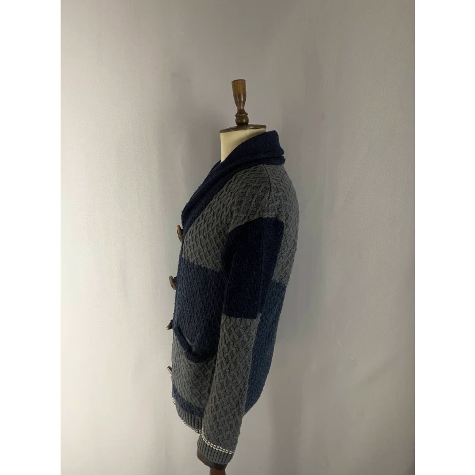 Desigual Desigual Cardigan Sweater Mens Multicolor Acrylic Long Sleeve Button Regular Size M Size US M / EU 48-50 / 2 - 6 Thumbnail