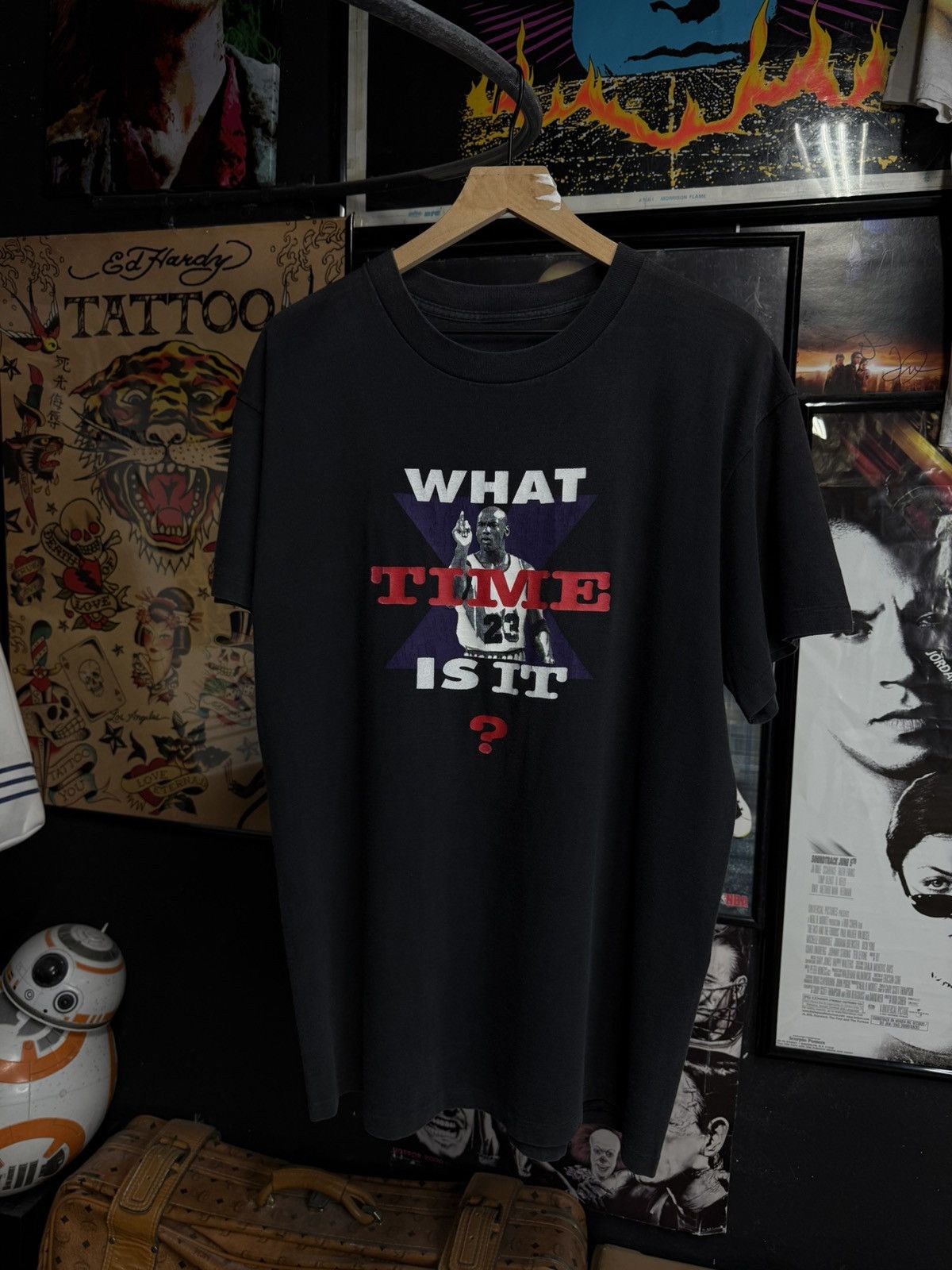 Vintage Vintage 90’s Michael Jordan Nike T-Shirt Adult Size Medium Size US M / EU 48-50 / 2 - 5 Thumbnail