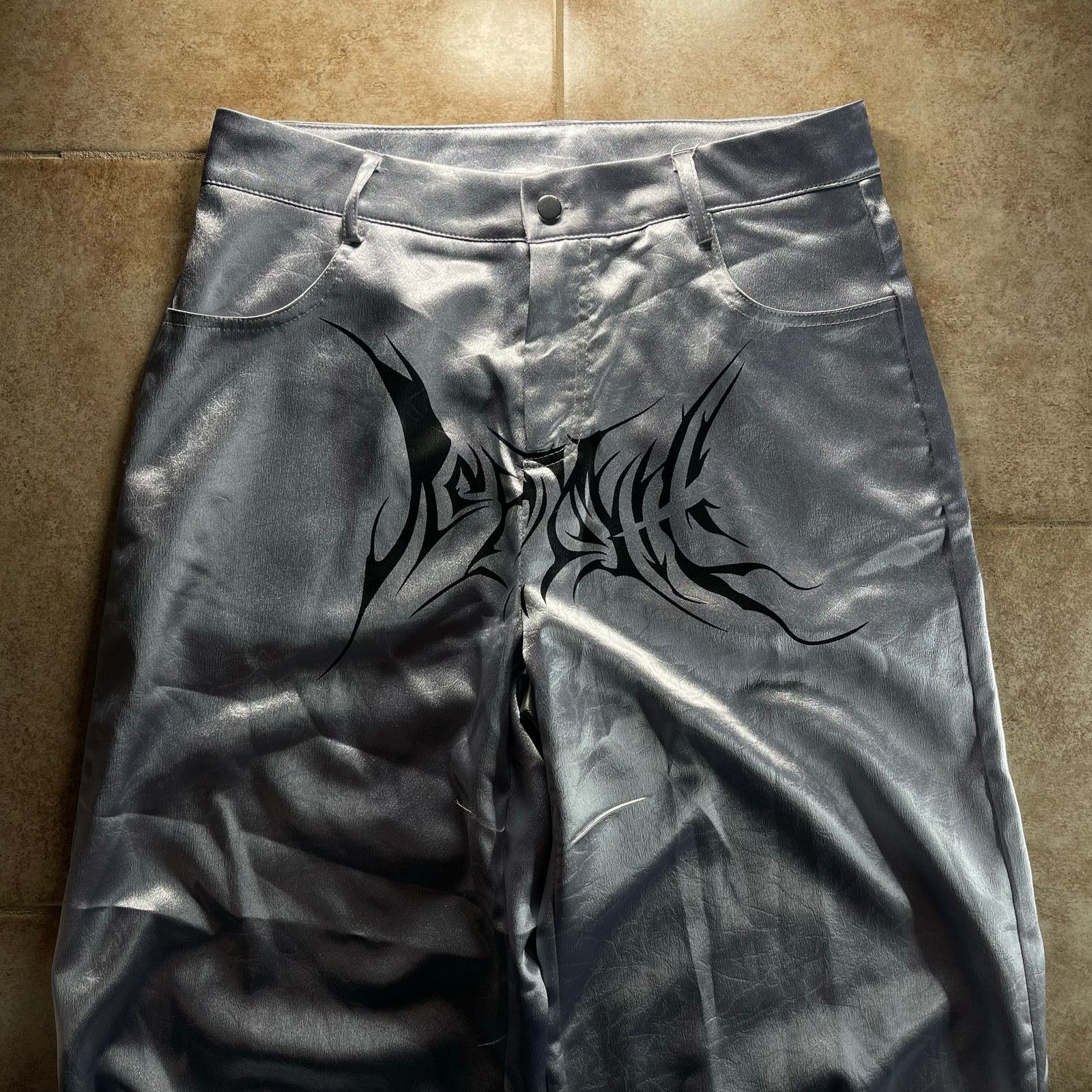 Japanese Brand Gothic Crotch Print Silver Baggy Pants Size US 30 / EU 46 - 3 Thumbnail