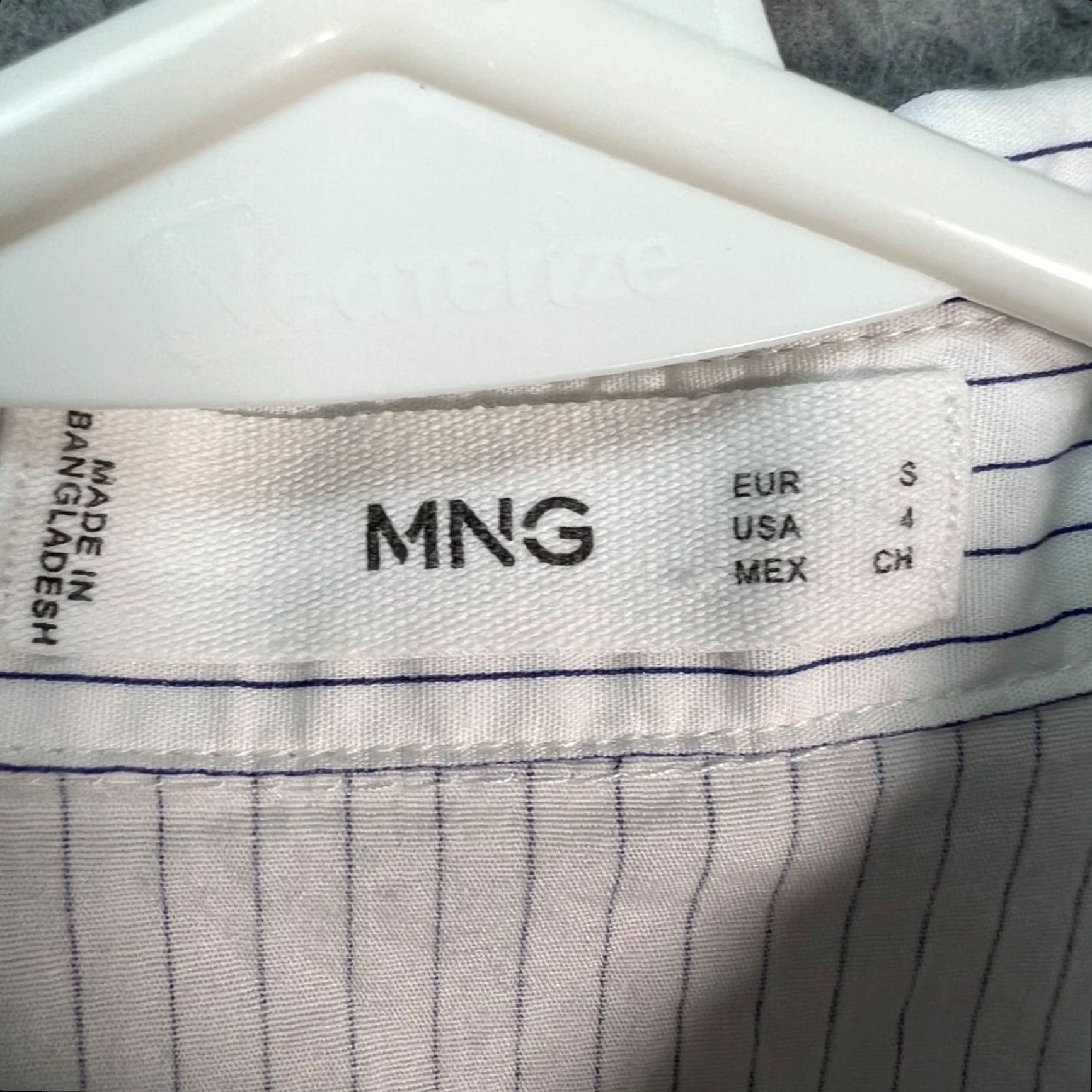 Mango Mango White & Blue Striped Button-Up Long Sleeve Collared Shirt Womens 4 Casual Cotton Elastane Pocketed Shirt Size S / US 4 / IT 40 - 3 Thumbnail