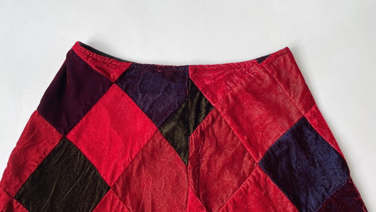 Comme des Garcons S/S 04 Patchwork Velvet Mid Skirt Size 26" / US 2 / IT 38 - 2 Thumbnail