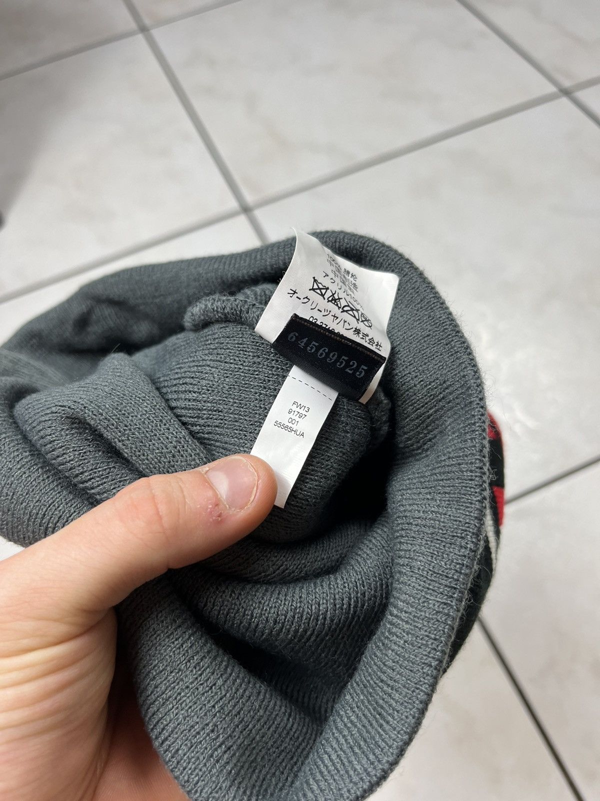Oakley × Vintage Vintage Oakley archive y2k winter beanie hat pompom big logo Size ONE SIZE - 13 Thumbnail