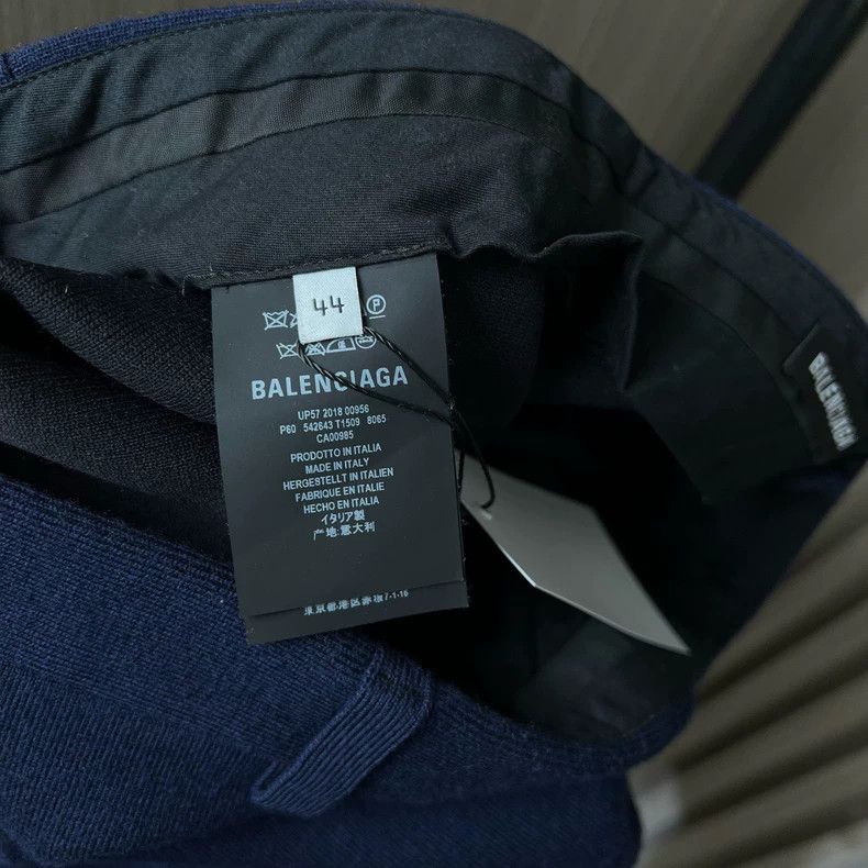 Balenciaga Balenciaga Navy Cashmere Casual Trousers Size US 28 / EU 44 - 6 Thumbnail