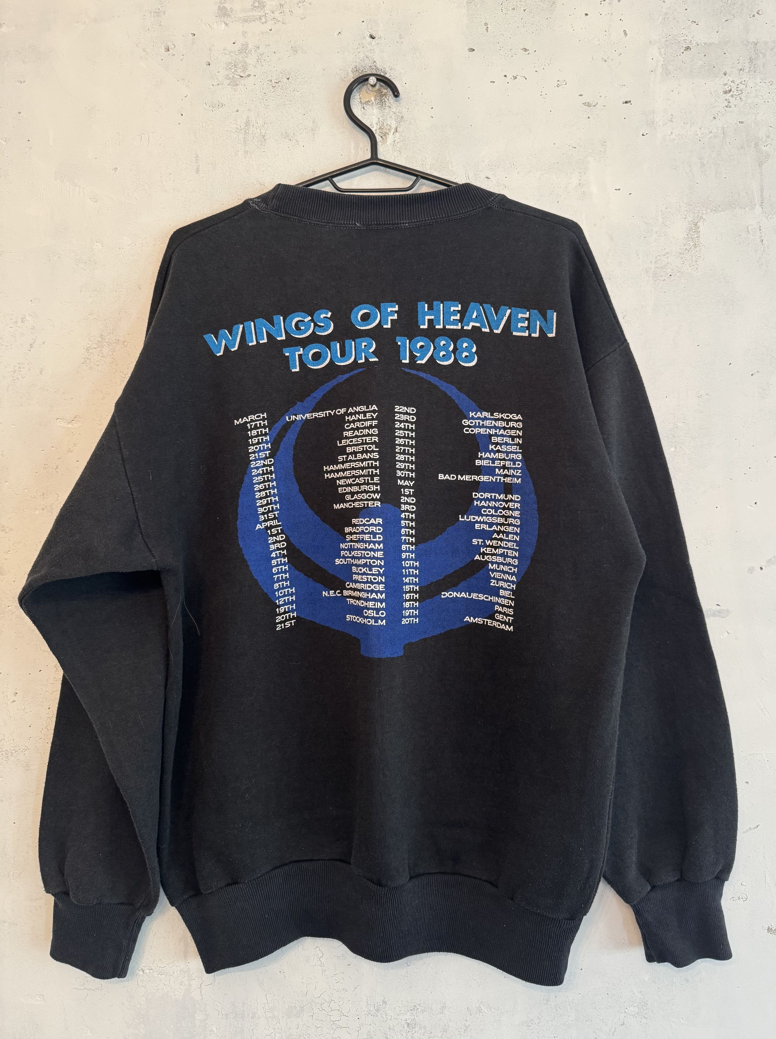 Band Tees Vintage 1988 Magnum Wings of Heaven Band Tour Sweatshirt Size US L / EU 52-54 / 3 - 2 Thumbnail