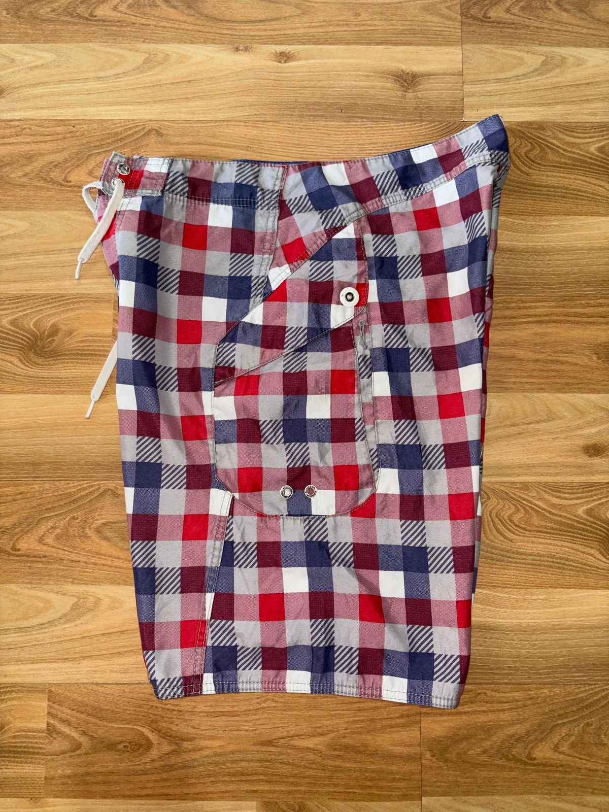 DC Y2K vintage DC shoes inc Boardshorts Size US 33 - 4 Thumbnail