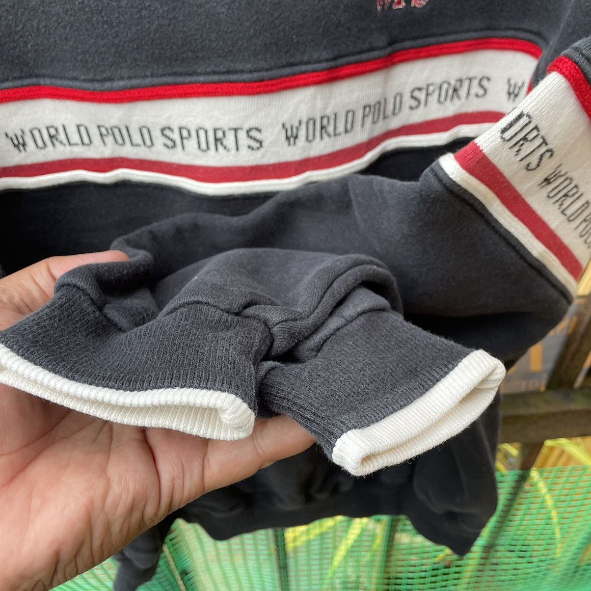 Polo Ralph Lauren × Vintage 🔥Vintage World Polo Sports Tapped Spellout Sweatshirts Size US M / EU 48-50 / 2 - 7 Thumbnail
