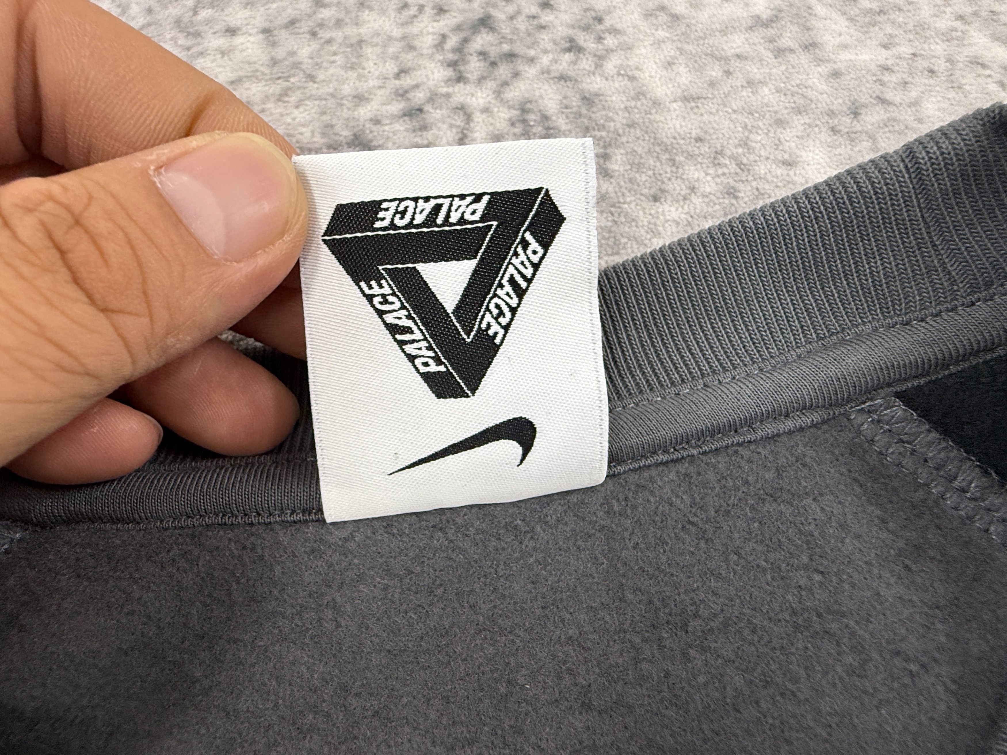 Palace Palace x Nike Total P90 Crew Grey Size Large NEW Size US L / EU 52-54 / 3 - 8 Thumbnail