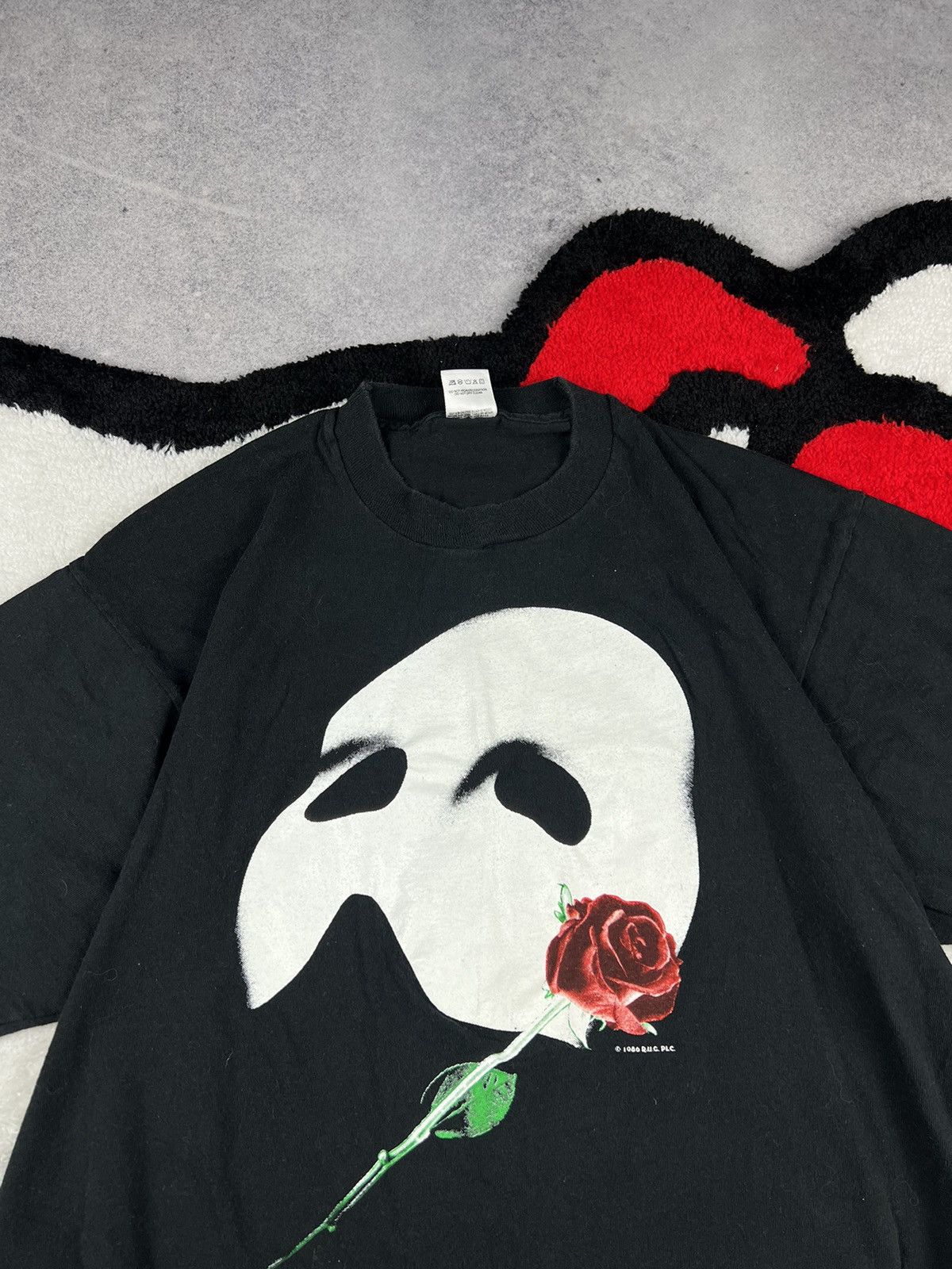 Band Tees Vintage Phantom Of Opera 1986 Glow In The Dark Y2K Tee Shirt Size US XL / EU 56 / 4 - 4 Thumbnail