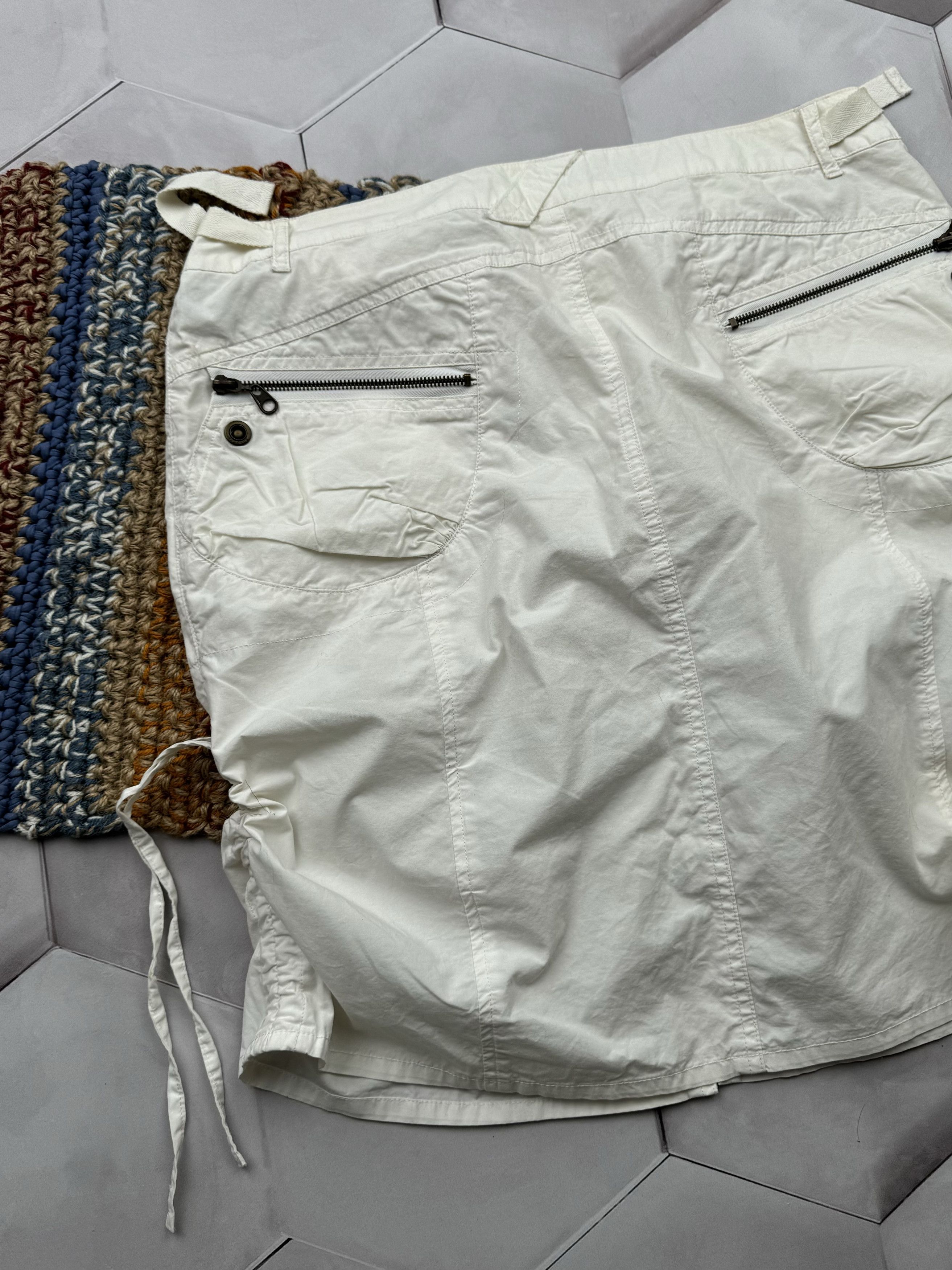 Vintage Vintage Bondage Midi Skirt (E4) Size 32" / US 10 / IT 46 - 7 Thumbnail