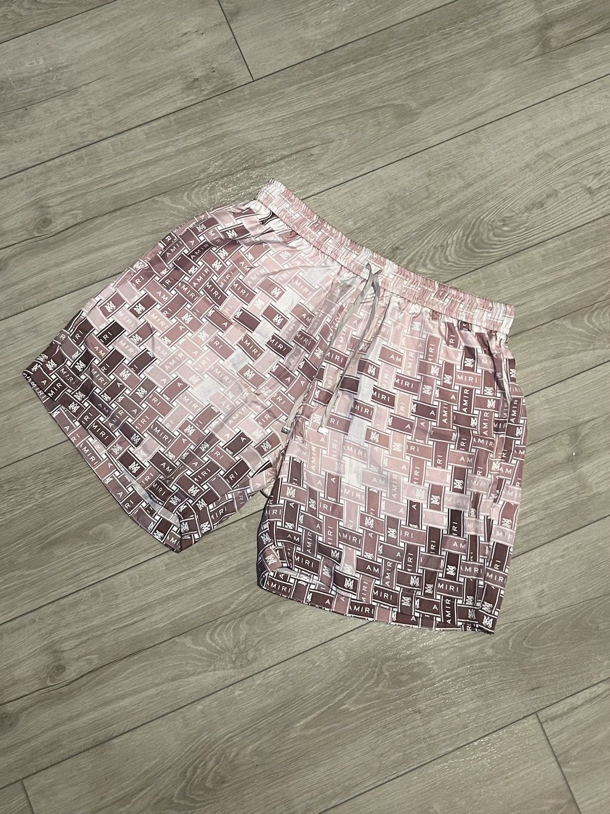 Amiri Amiri Gradient Tape Silk Shorts Size US 34 / EU 50 - 1 Thumbnail