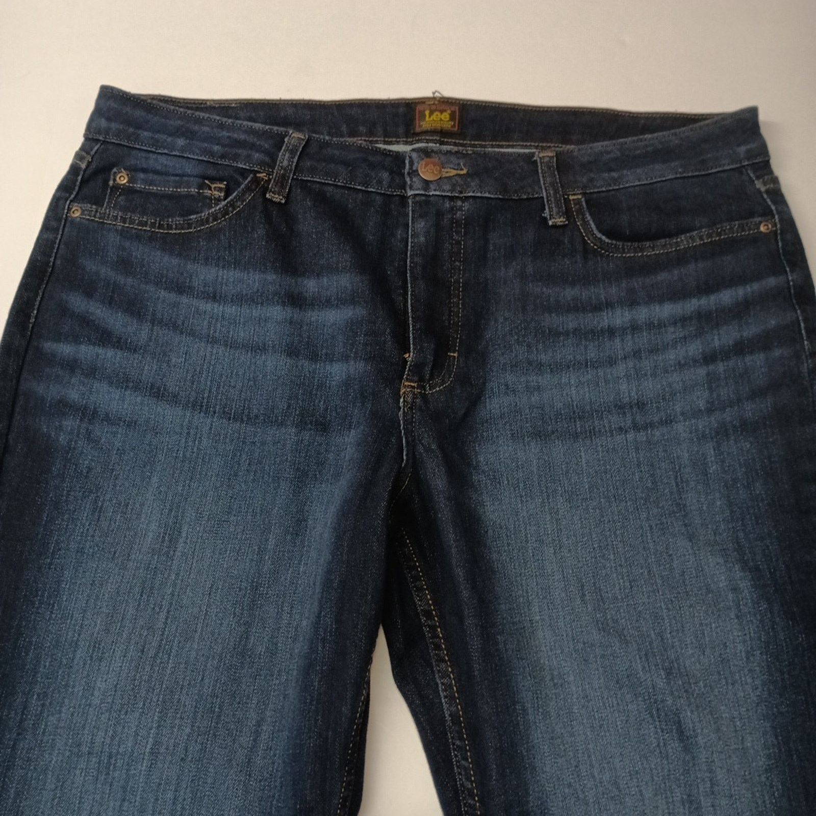 Lee Lee Straight Jeans Women's 18 Long Size 38x31 Blue Mid Rise Size 40" / US 18 - 5 Thumbnail