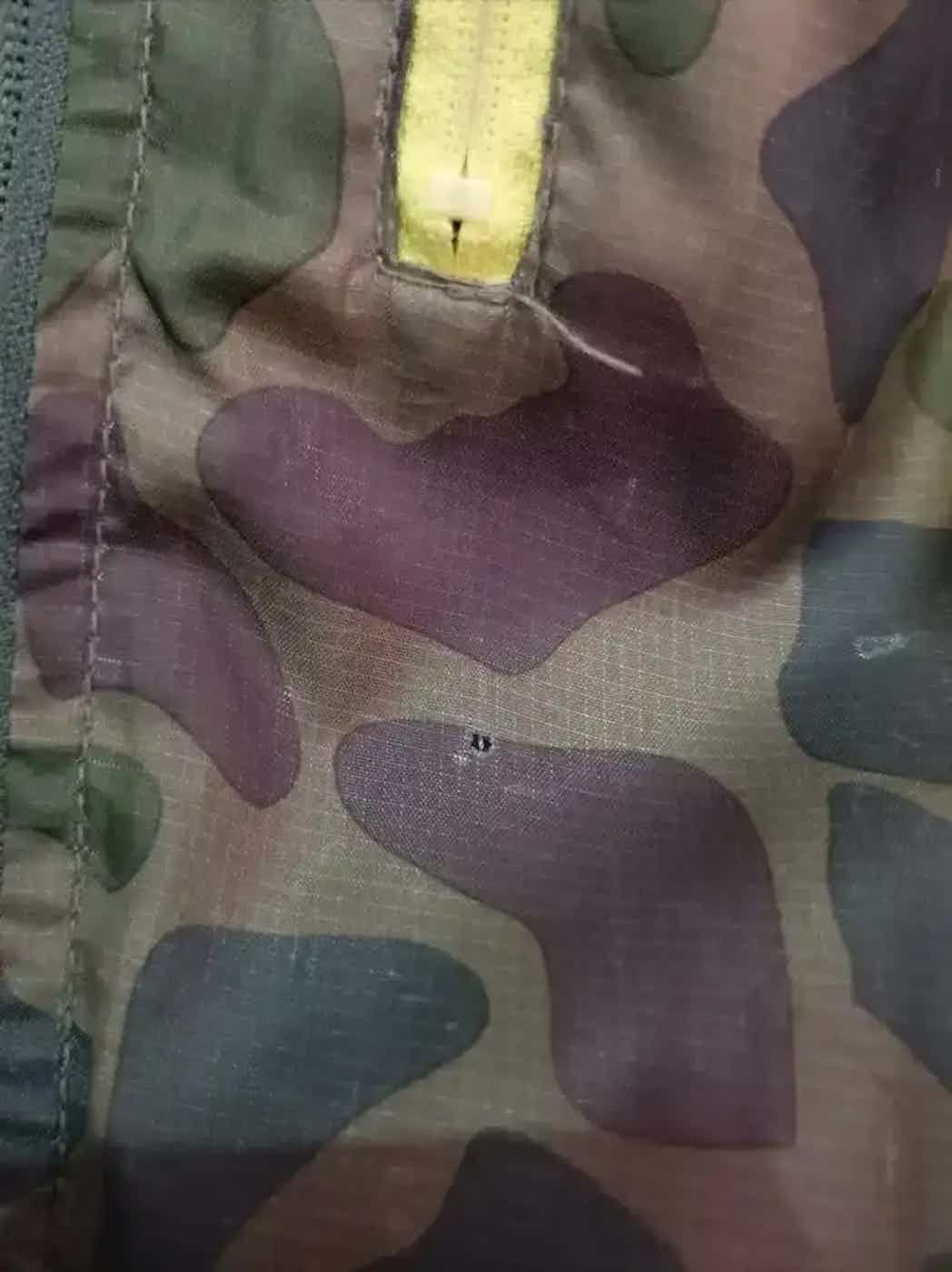 Vintage Vintage Camo Pattern Hoodie Size US XL / EU 56 / 4 - 4 Thumbnail
