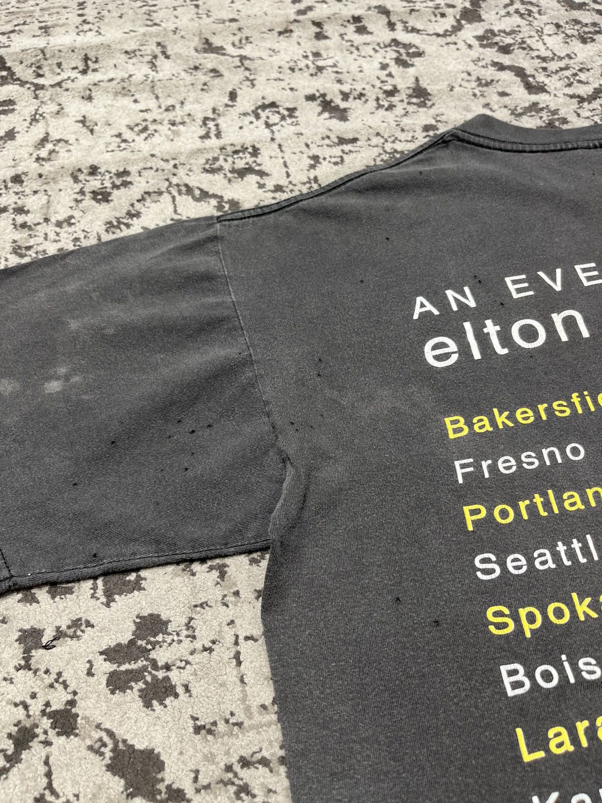 Band Tees × Vintage Vintage “An Evening With An Elton John Solo” 1997 Tour Size US L / EU 52-54 / 3 - 11 Thumbnail