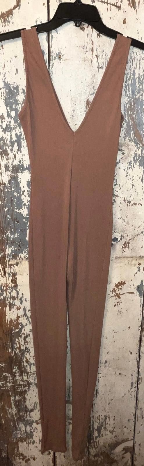 Designer Papaya ribbed tan jumpsuit, size medium, great for layering! Size 32" / US 10 / IT 46 - 4 Thumbnail