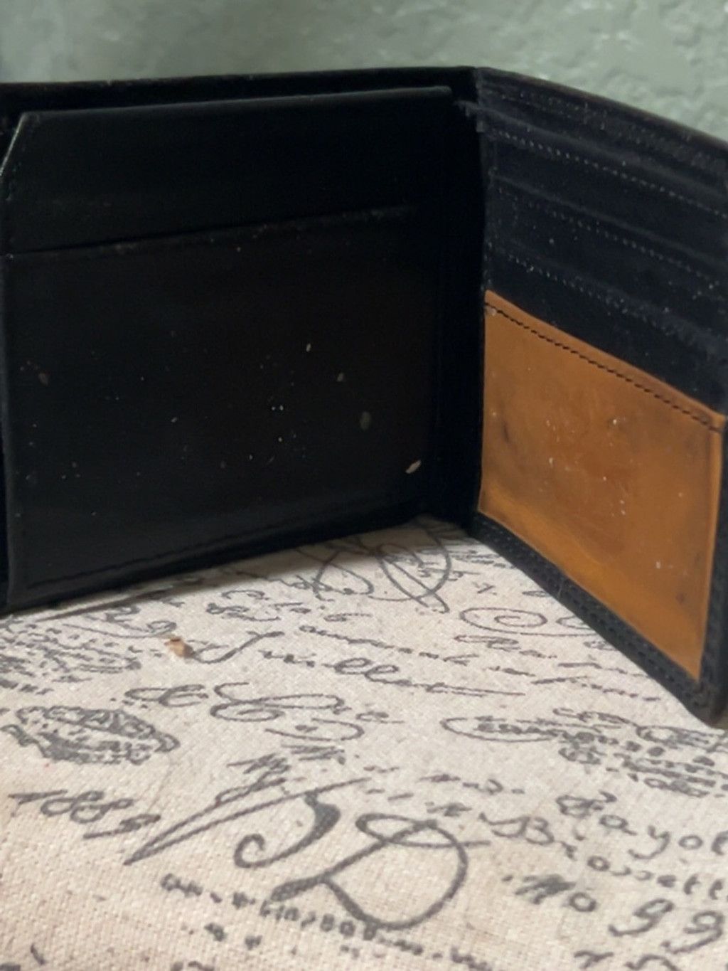 Timberland Timberland Black Leather Card Wallet with Brown Logo Panel Size ONE SIZE - 3 Thumbnail
