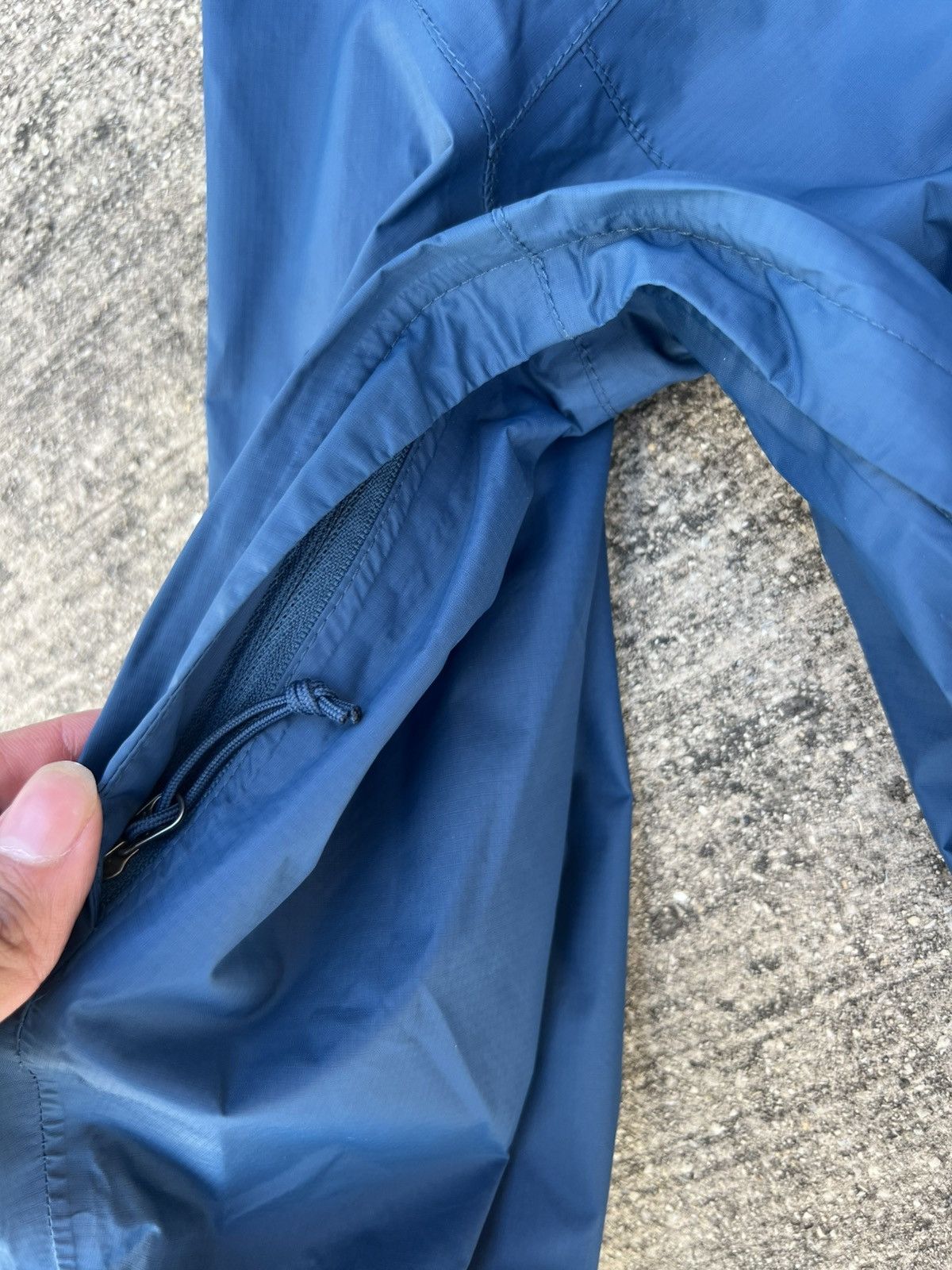 The North Face North face blue windbreaker Size US M / EU 48-50 / 2 - 5 Thumbnail